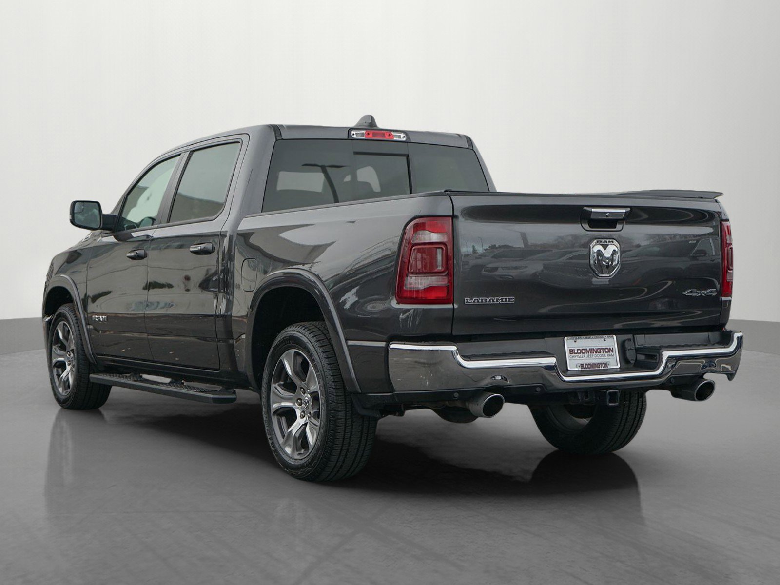 2022 Ram 1500 Laramie photo 3