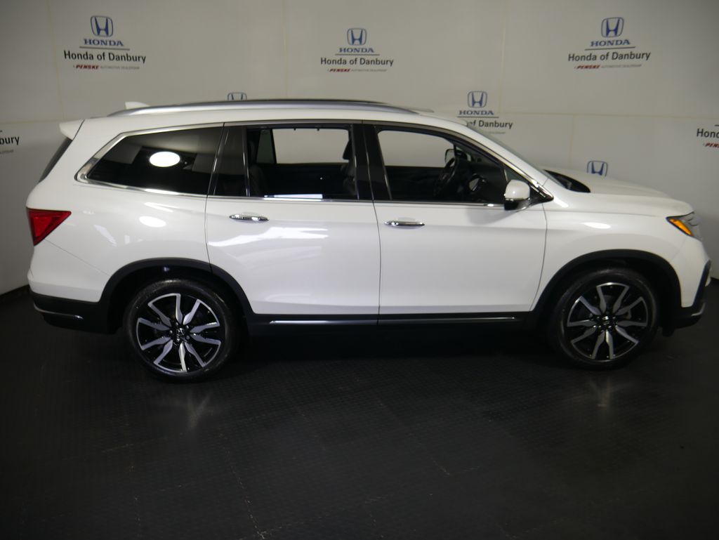 2022 Honda Pilot Elite photo 3