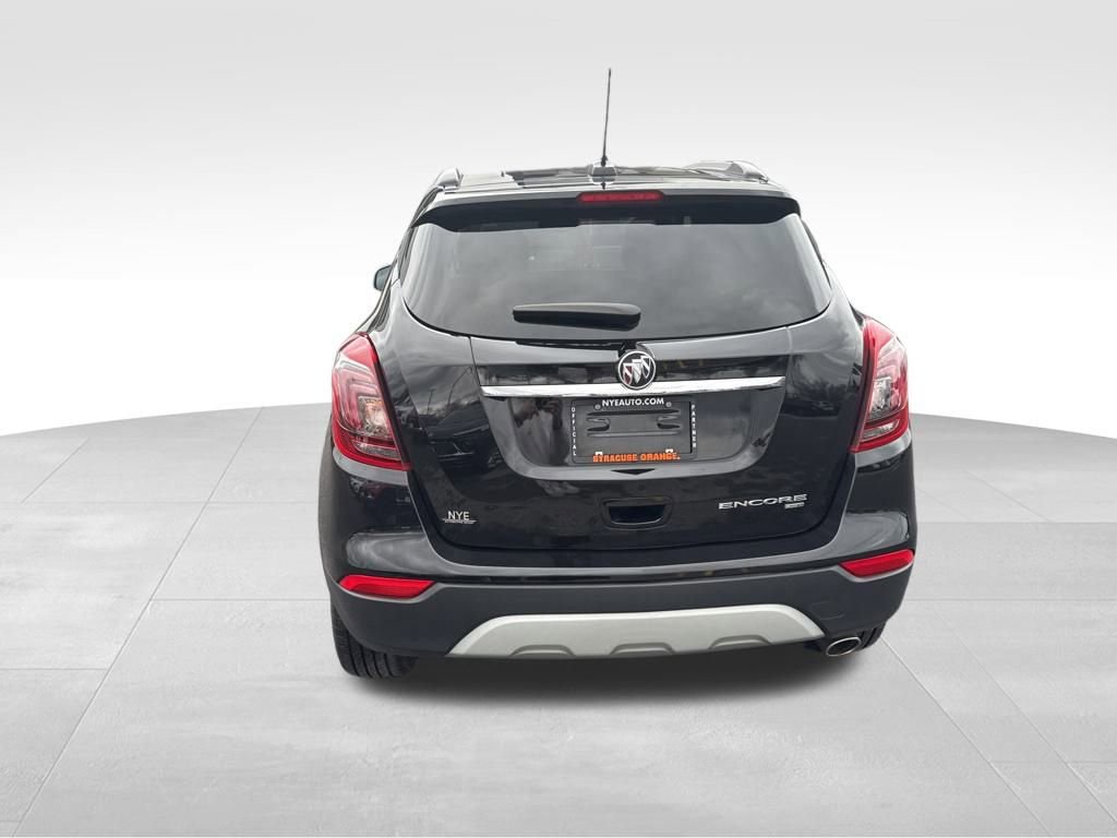 2022 Buick Encore Preferred photo 4