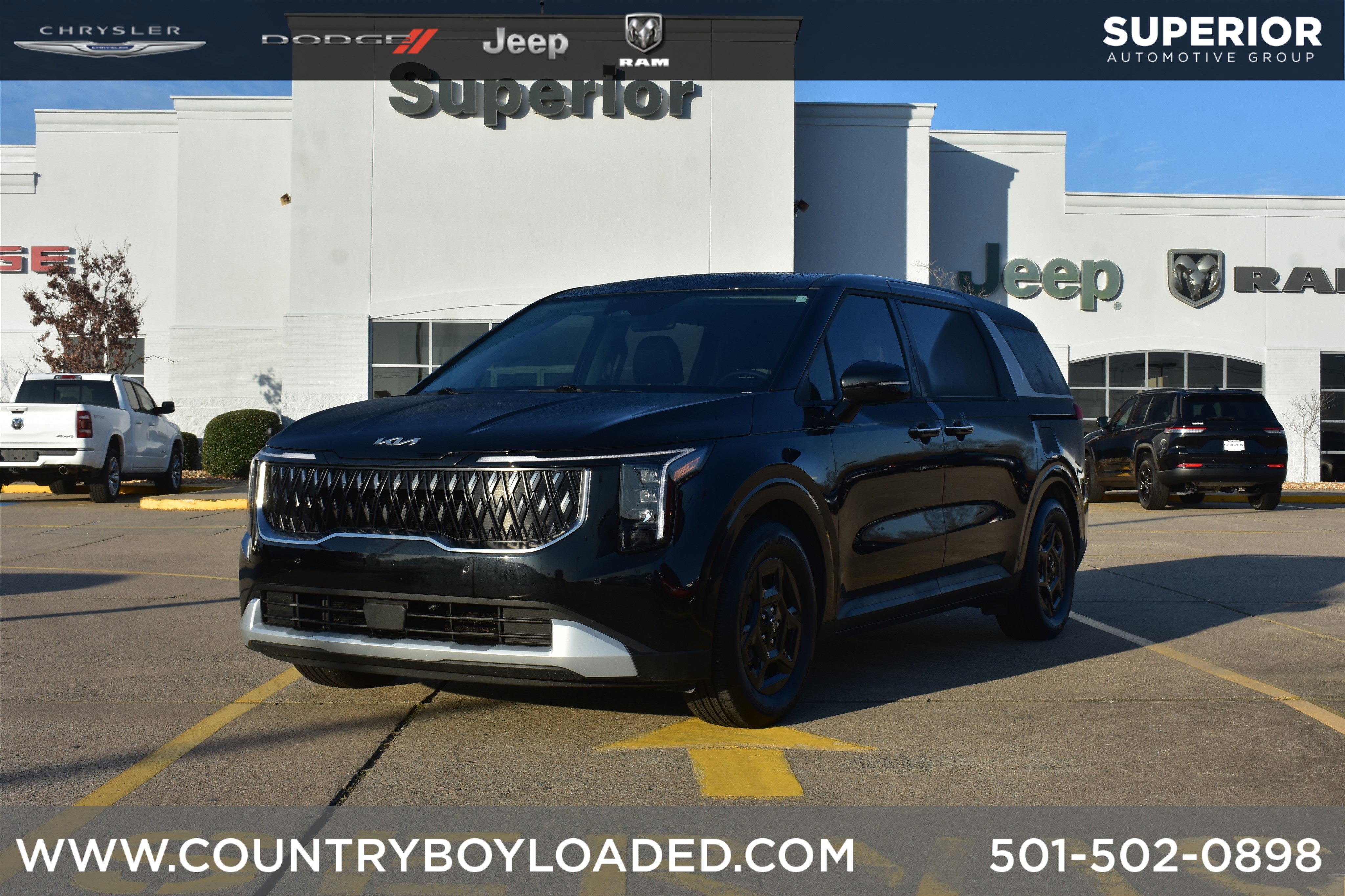 2025 Kia Carnival LXS's photo