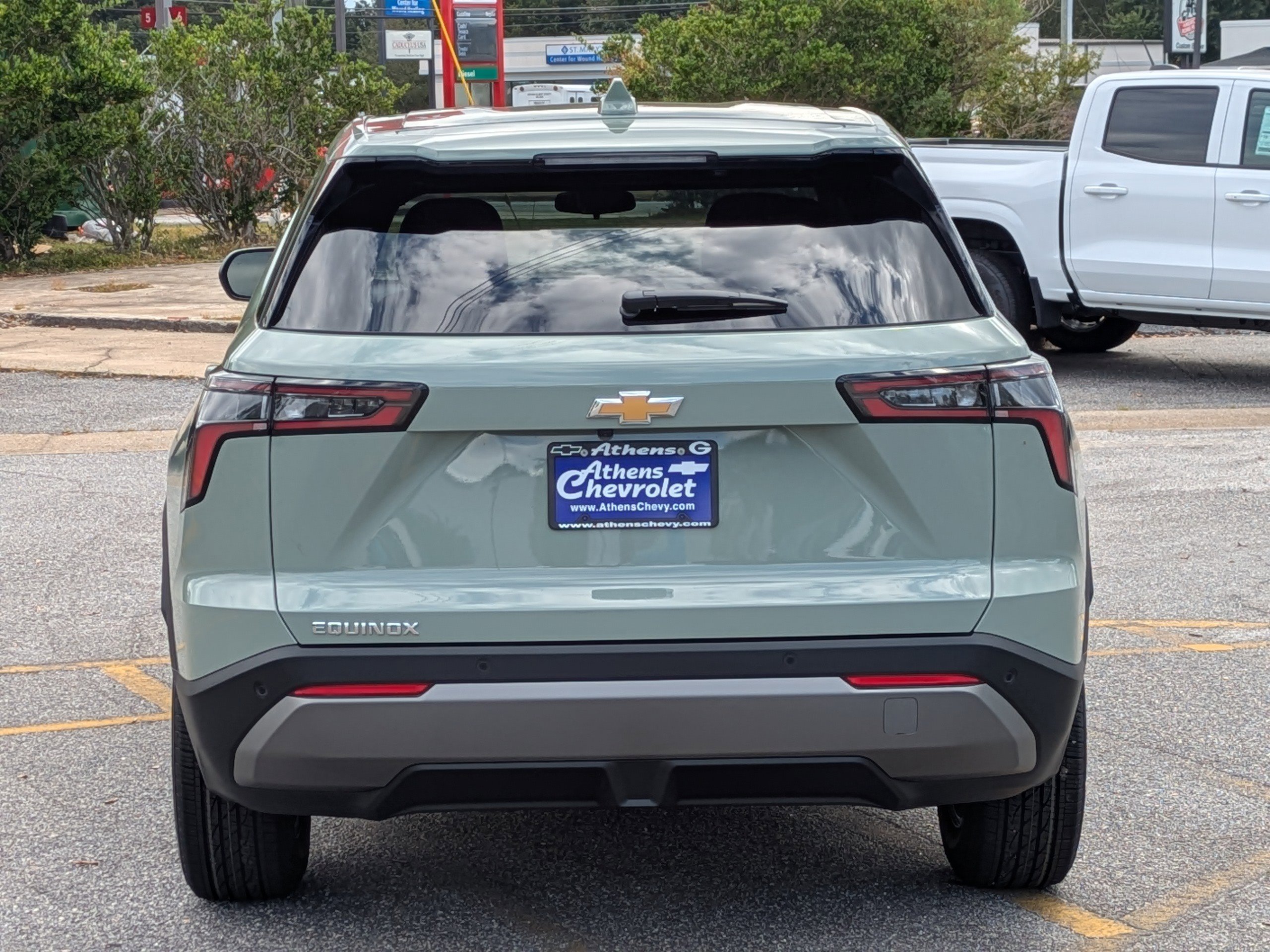 2026 Chevrolet Equinox LT photo 3