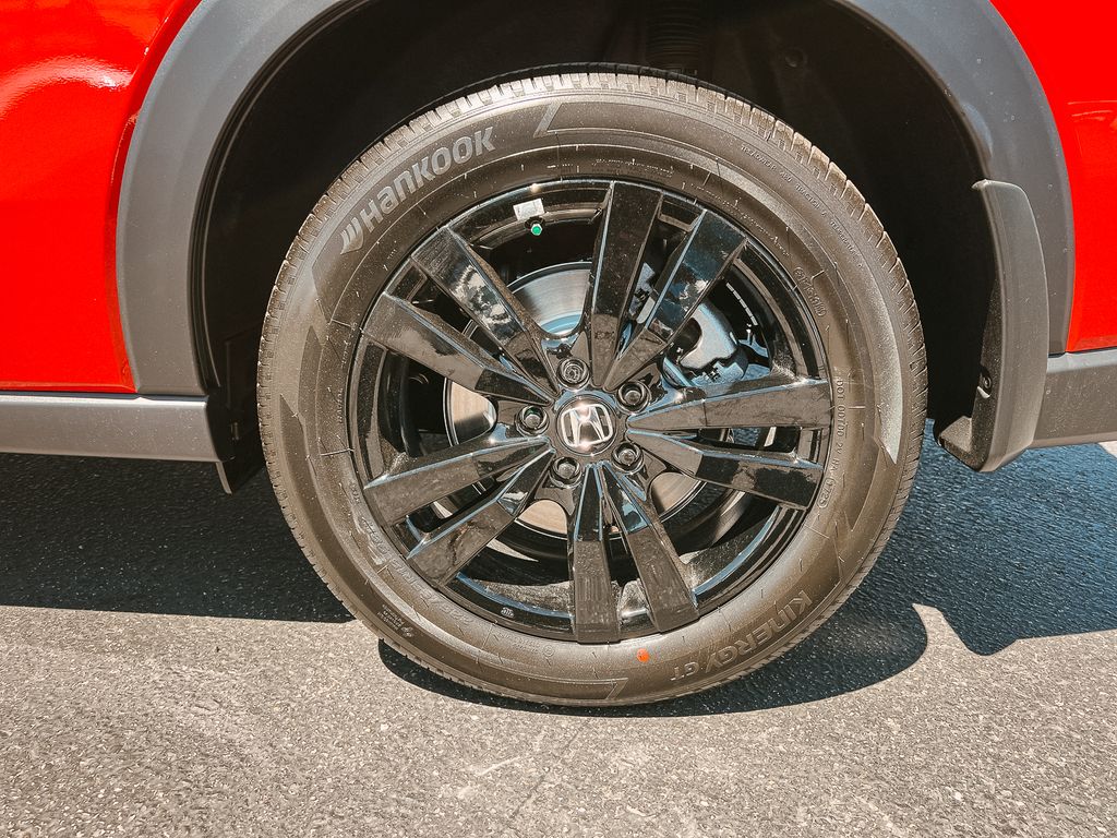 2026 Honda HR-V Sport photo 4