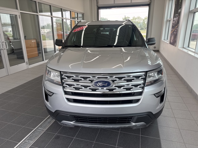 Used 2019 Ford Explorer XLT with VIN 1FM5K8D82KGA45929 for sale in Standish, MI