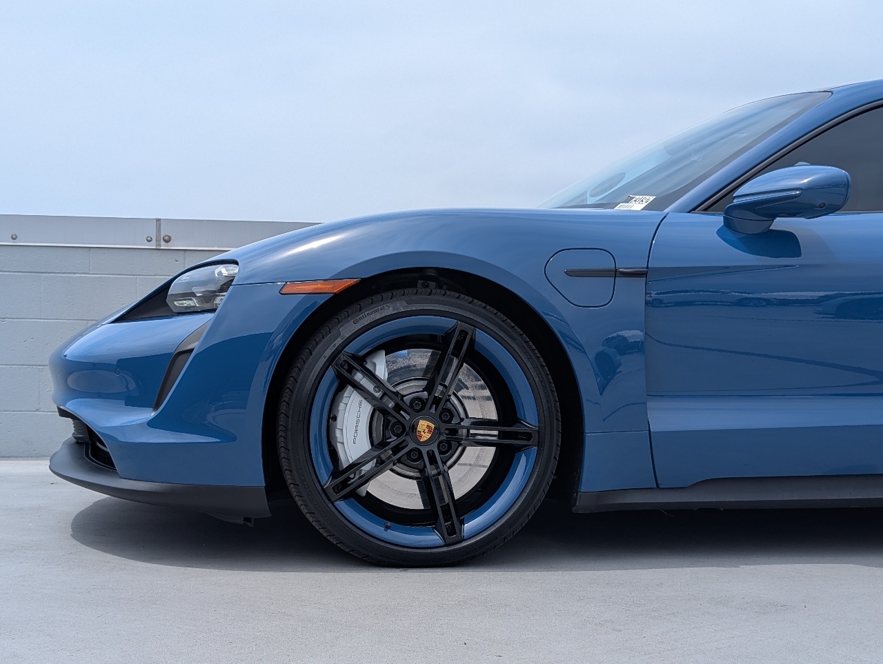 2021 Porsche Taycan 4S photo 9