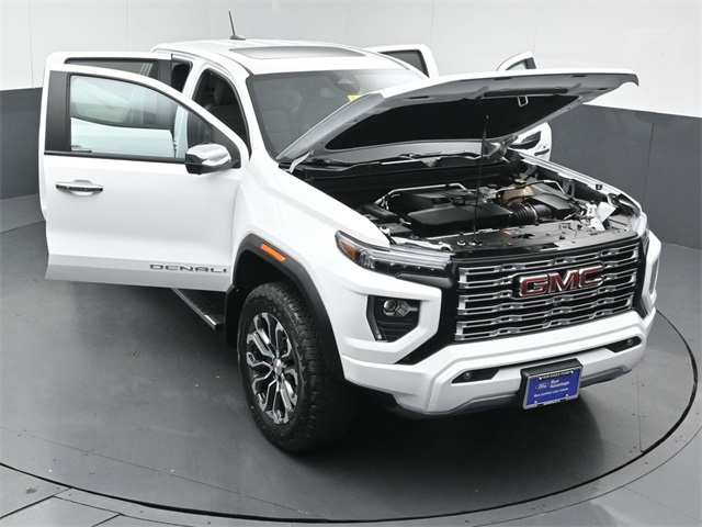 2023 GMC CANYON - Image 55