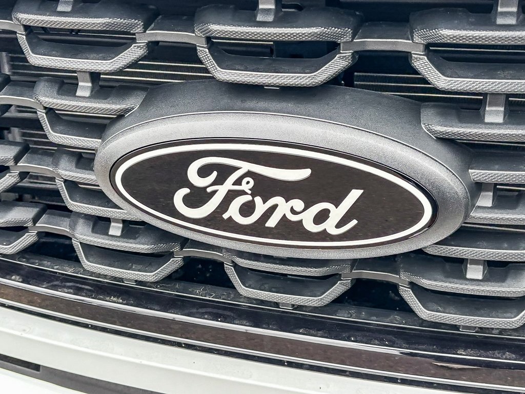 2025 Ford F-150 STX photo 4