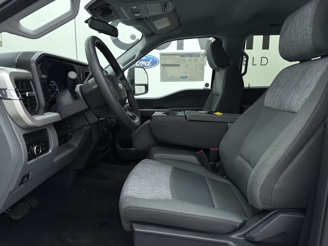 2026 Ford F-350 XLT photo 16