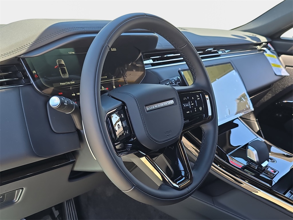 2025 Land Rover Range Rover Sport SE photo 17