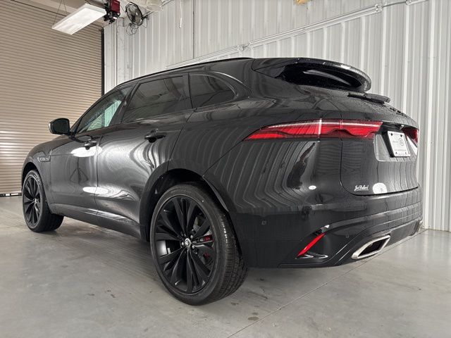 2025 Jaguar F-PACE P400 R-Dynamic S photo 10