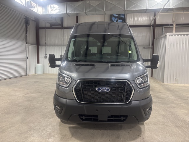 2023 Ford Transit photo 2