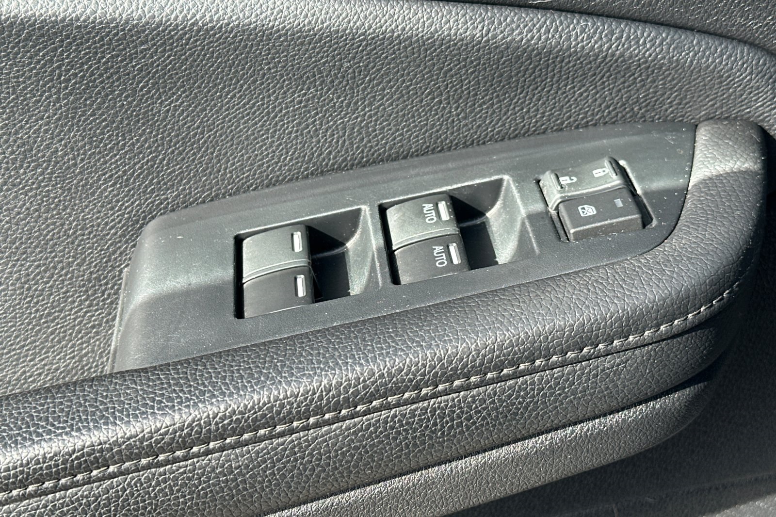 2021 Honda Pilot EX-L photo 12