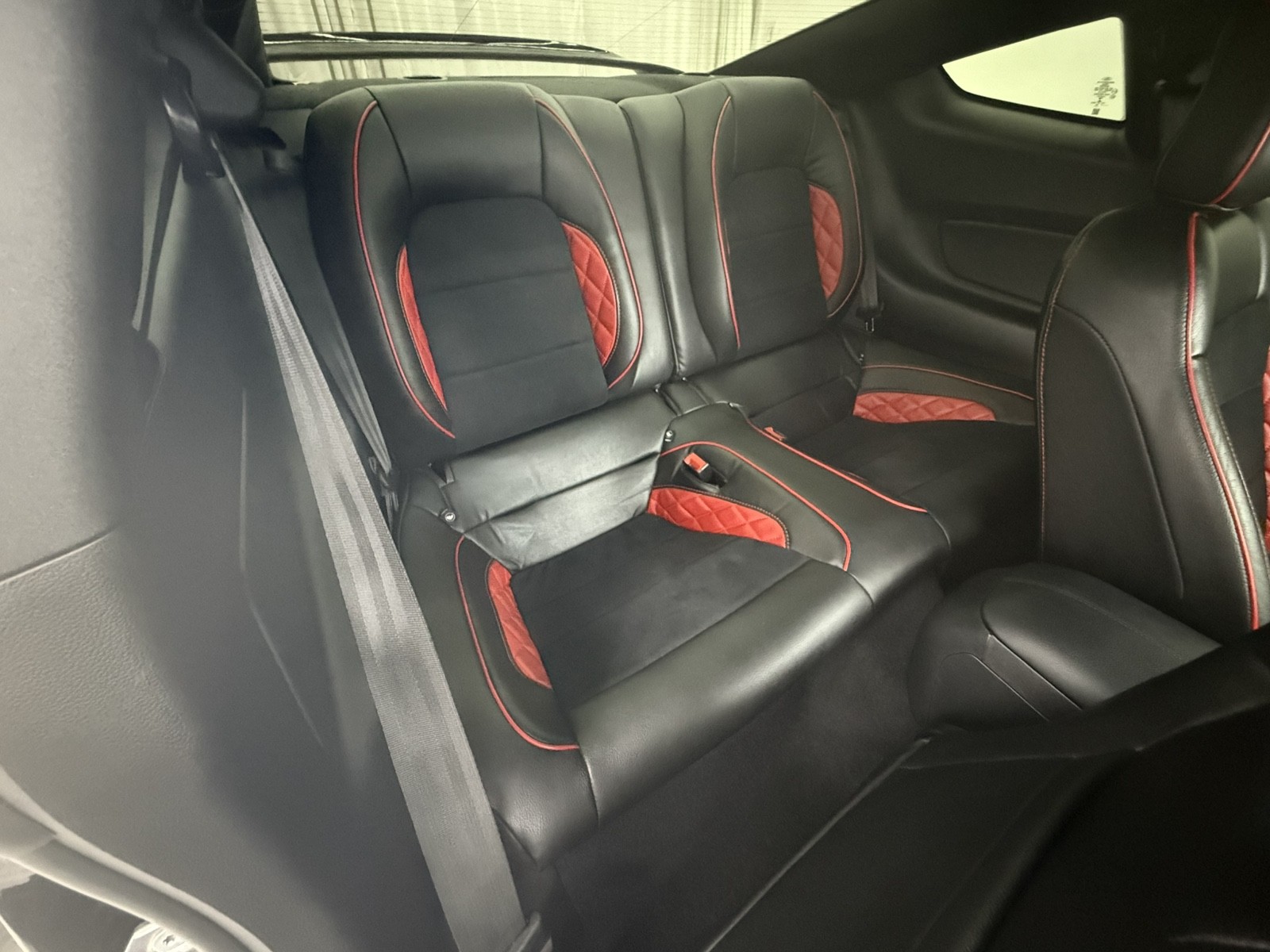 2020 Ford Mustang GT Premium photo 25