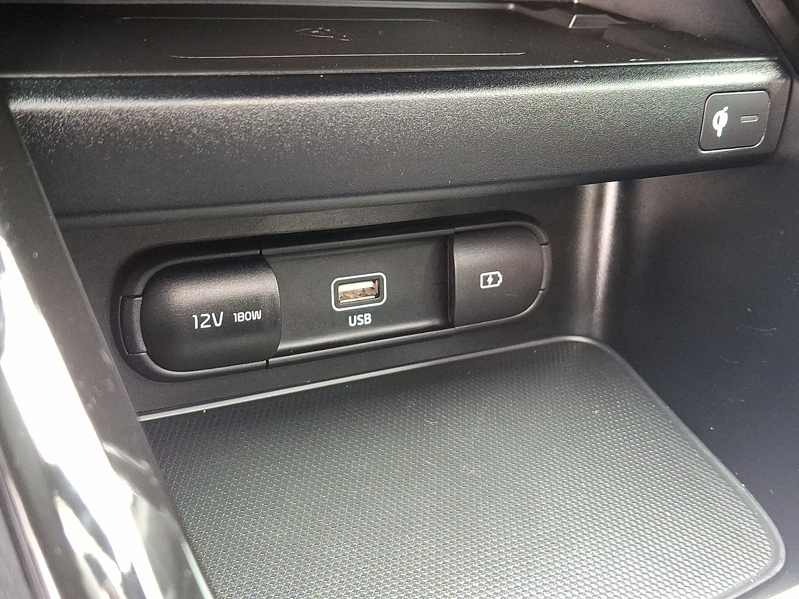 2023 Kia Forte GT-Line photo 23