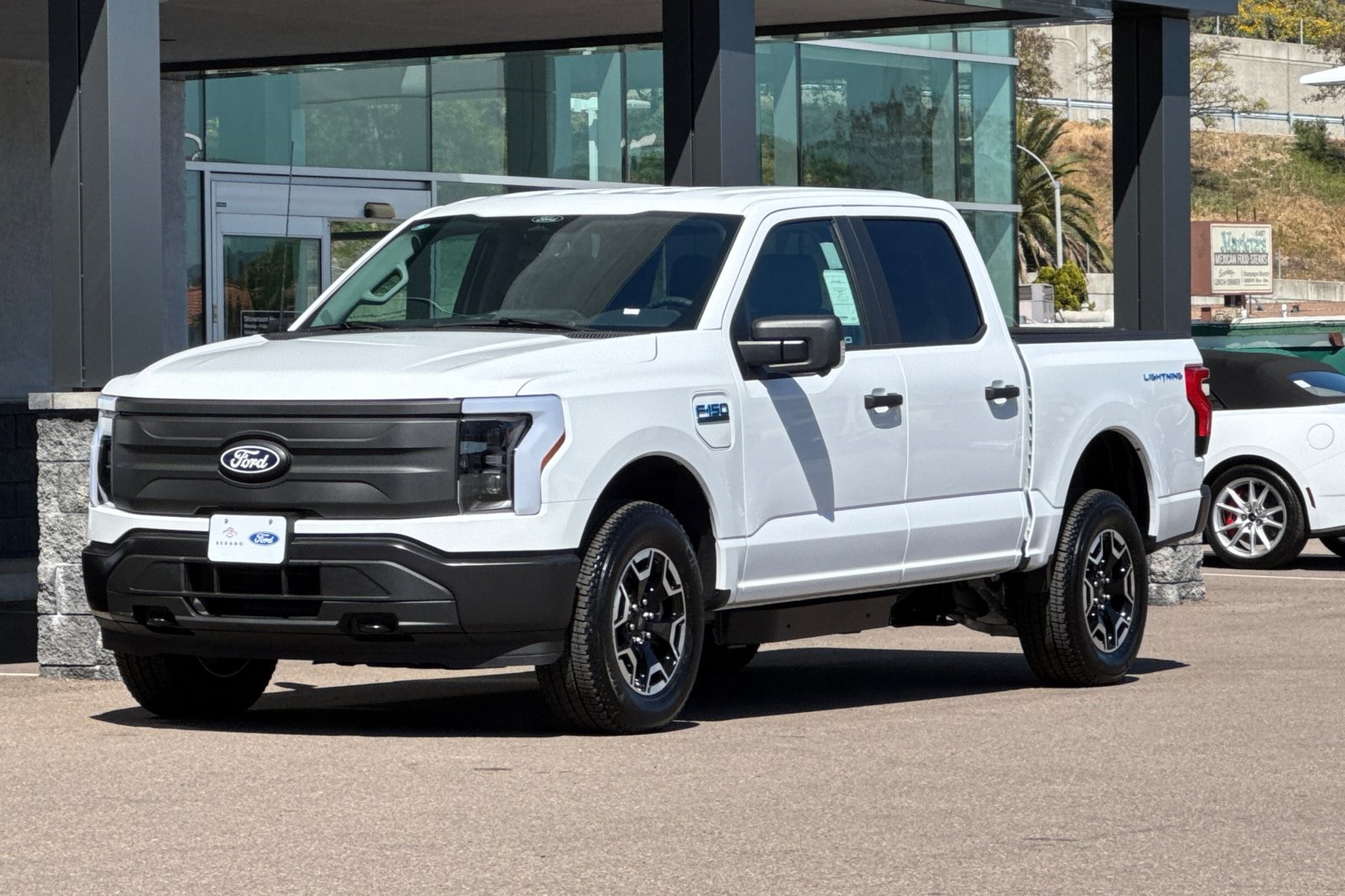 2024 Ford F-150 Lightning photo 7