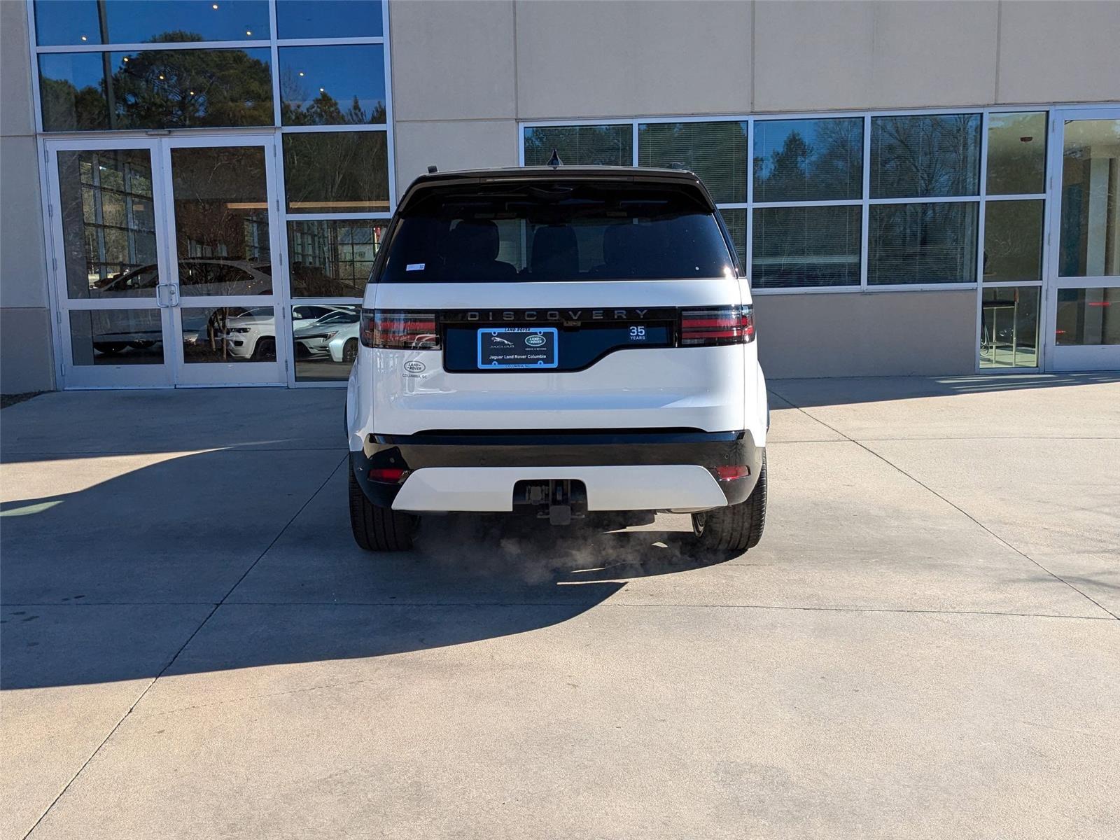 2025 Land Rover Discovery SE photo 4