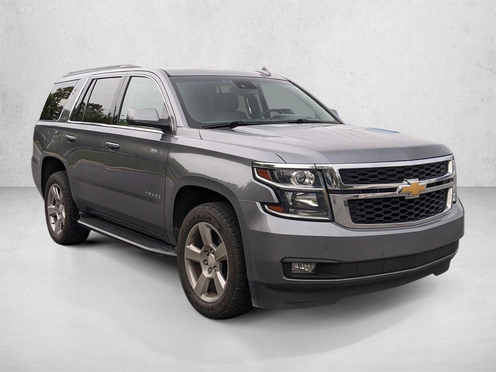 2019 Chevrolet Tahoe LT photo 3