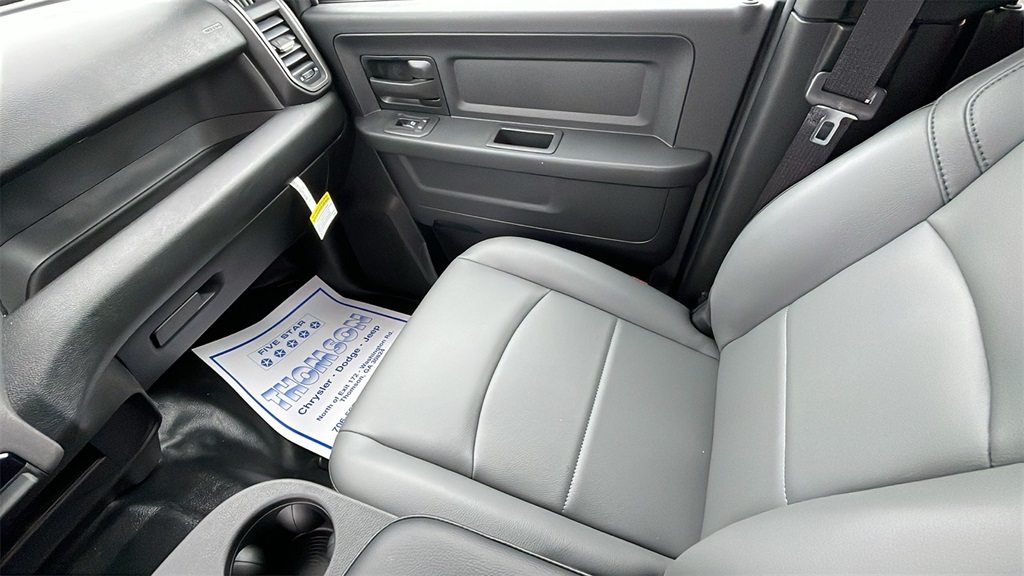 2026 Ram 2500 Tradesman photo 12