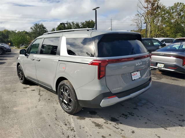 2026 Kia Carnival EX photo 4