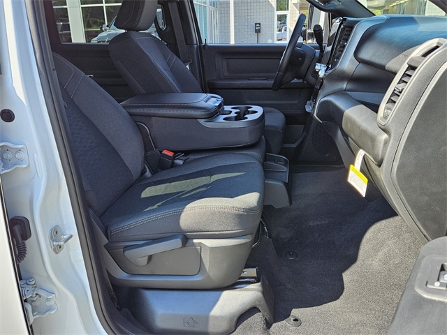 2026 Ram 3500 Tradesman photo 16