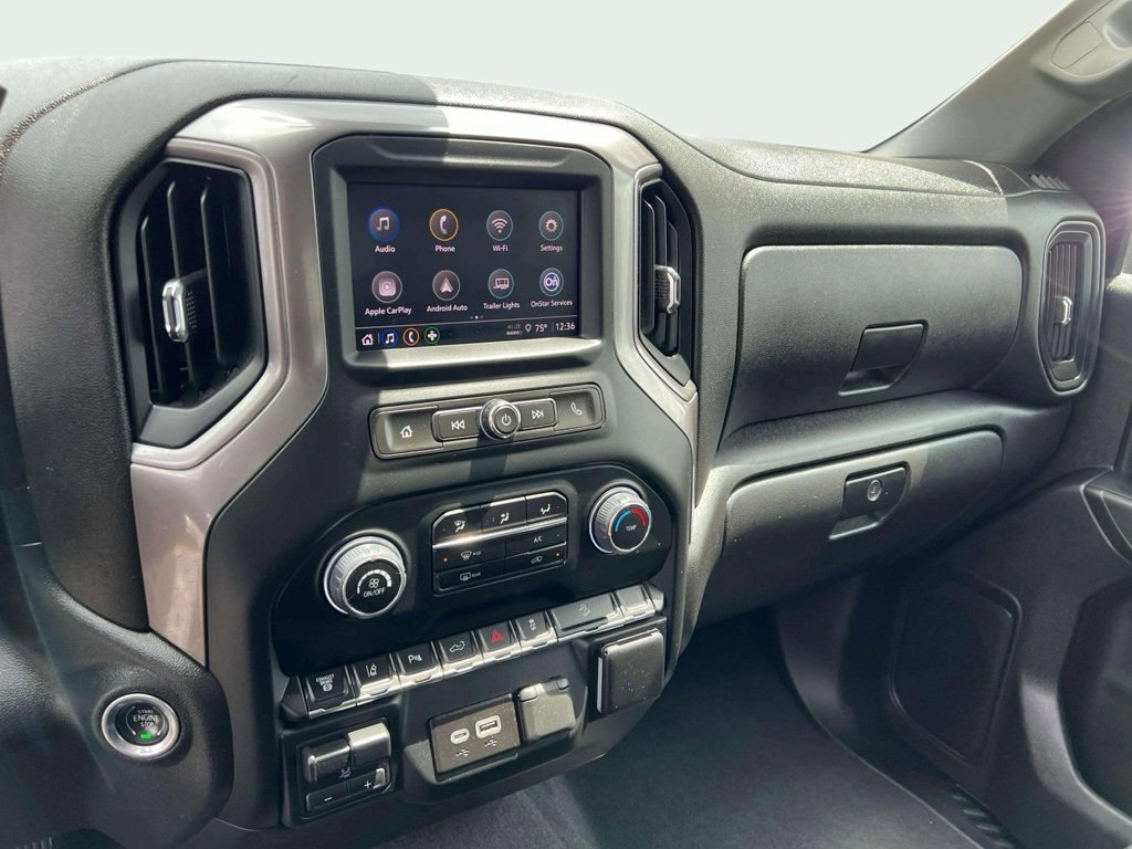 2024 Chevrolet Silverado 2500HD Custom photo 8