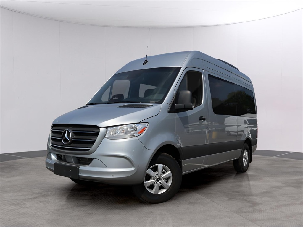 2025 Mercedes-Benz Sprinter Passenger Van Base's photo