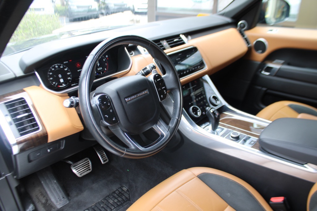 2019 Land Rover Range Rover Sport SuperCharged photo 4