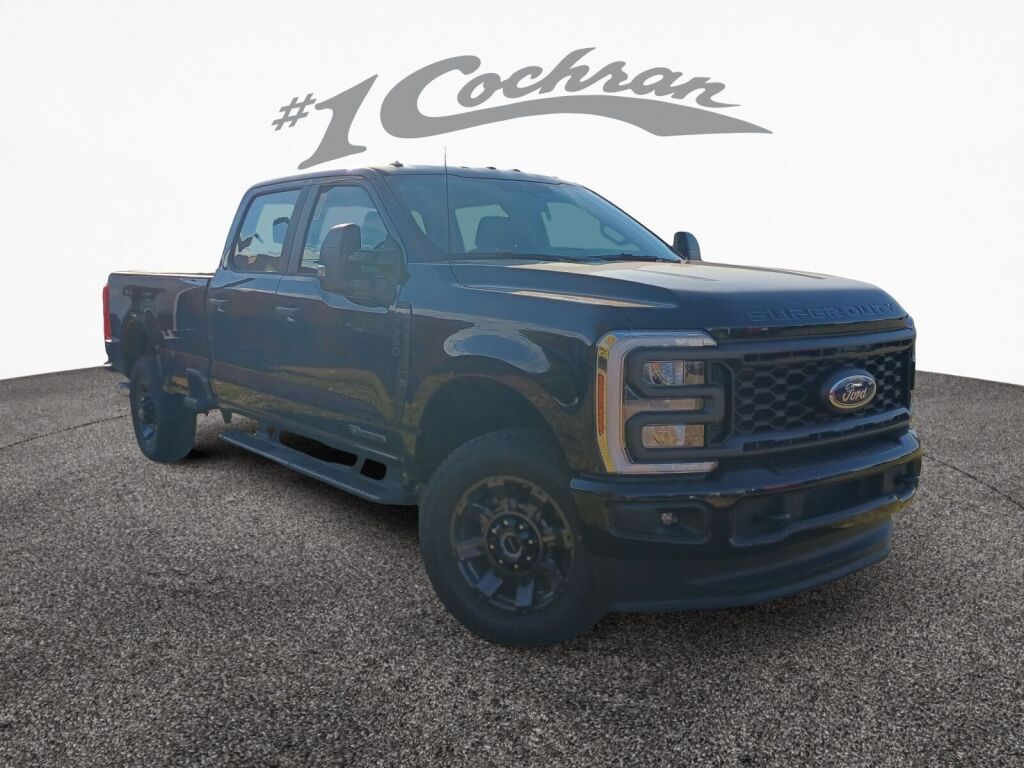 2026 Ford F-350 Super Duty XL's photo