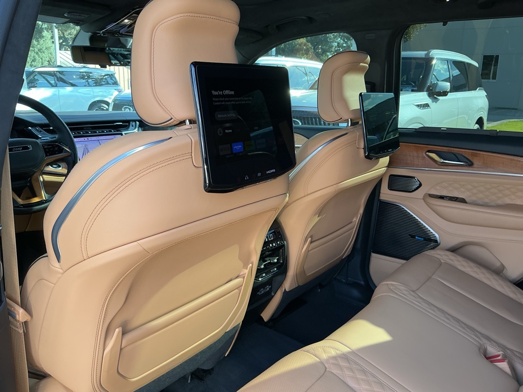 2024 Jeep Grand Cherokee Summit photo 26
