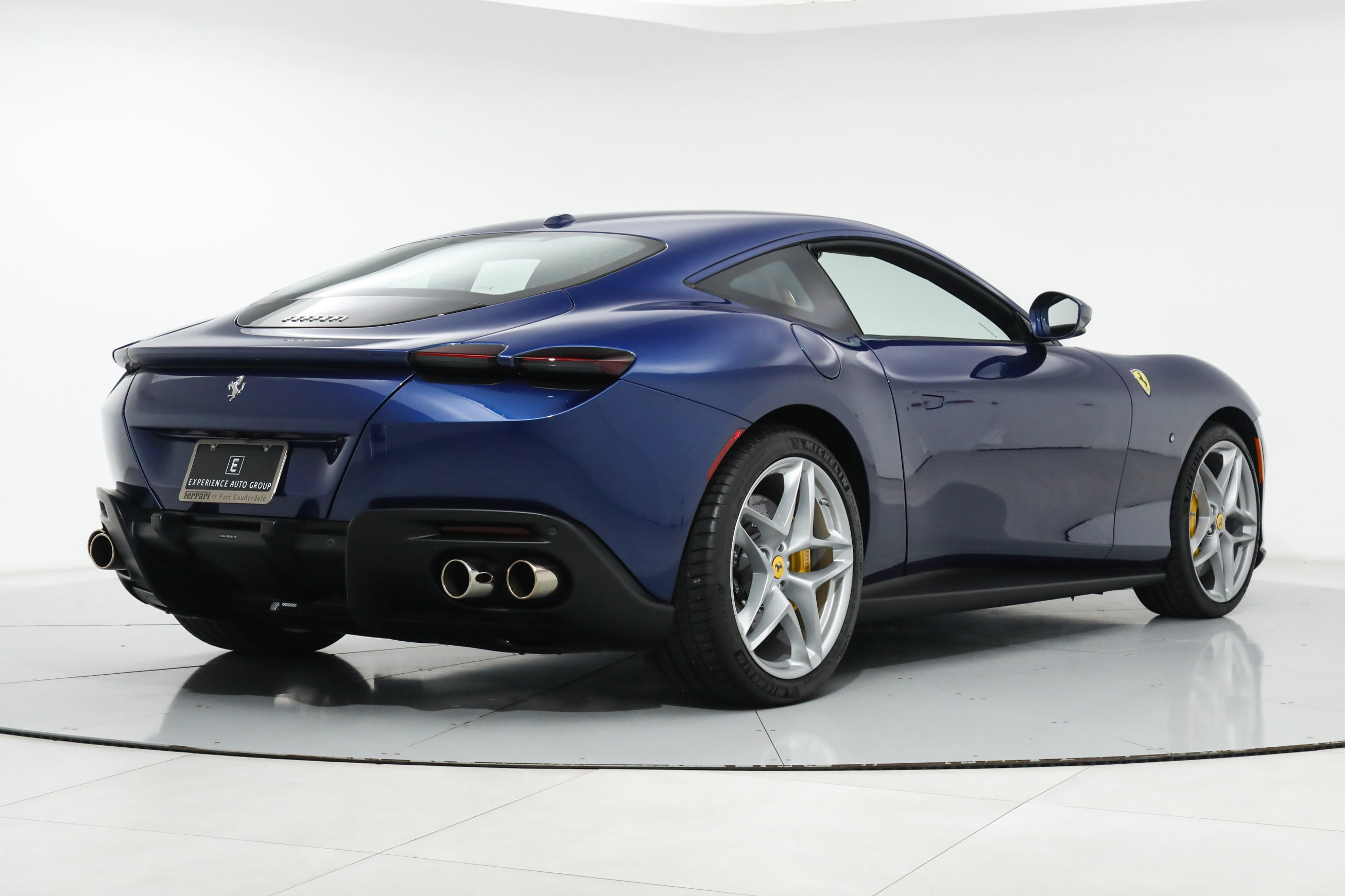 Certified Used 2021 Blue Ferrari  image 3