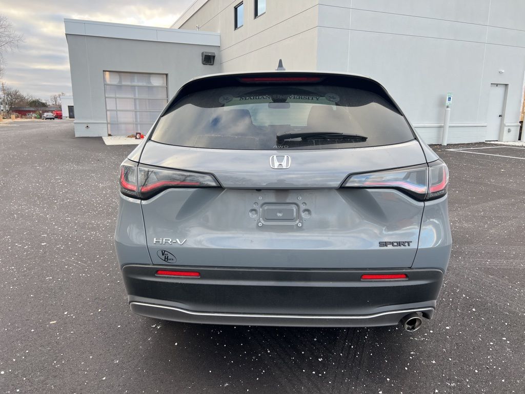 2025 Honda HR-V Sport photo 4