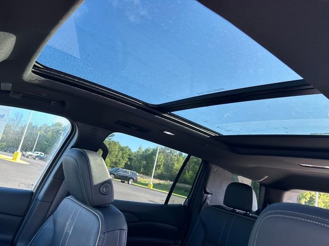 2026 Chevrolet Traverse High Country photo 21