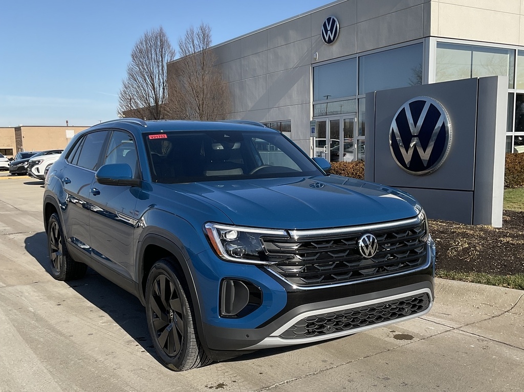 2026 Volkswagen Atlas Cross Sport SE w/Tech's photo