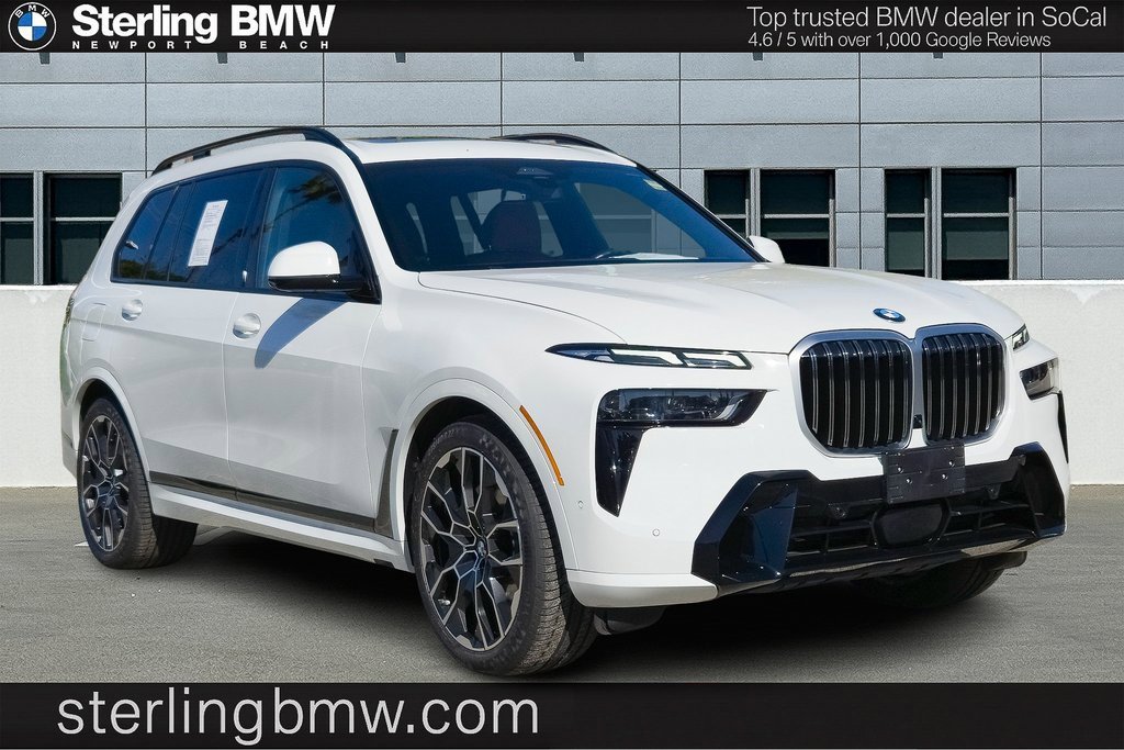 2023 BMW X7 40i's photo