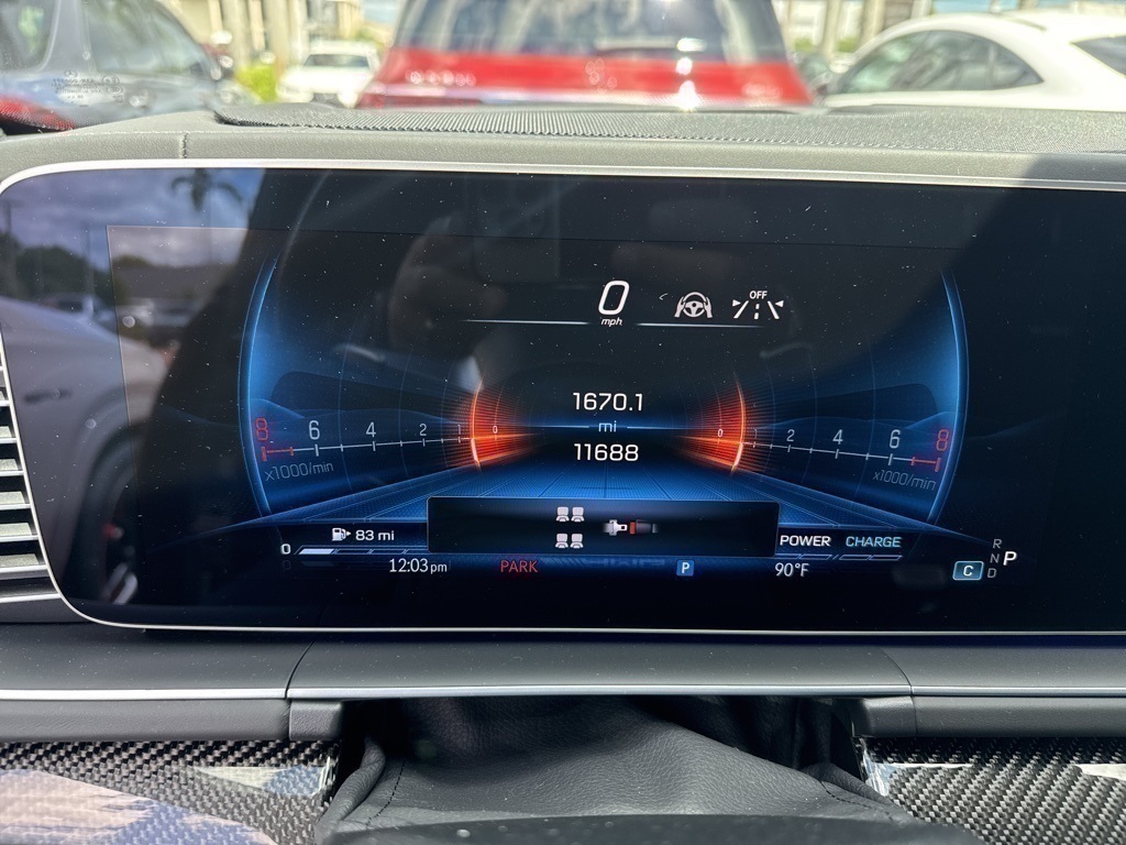 2024 Mercedes Benz GLS 63 AMG 4MATIC photo 3