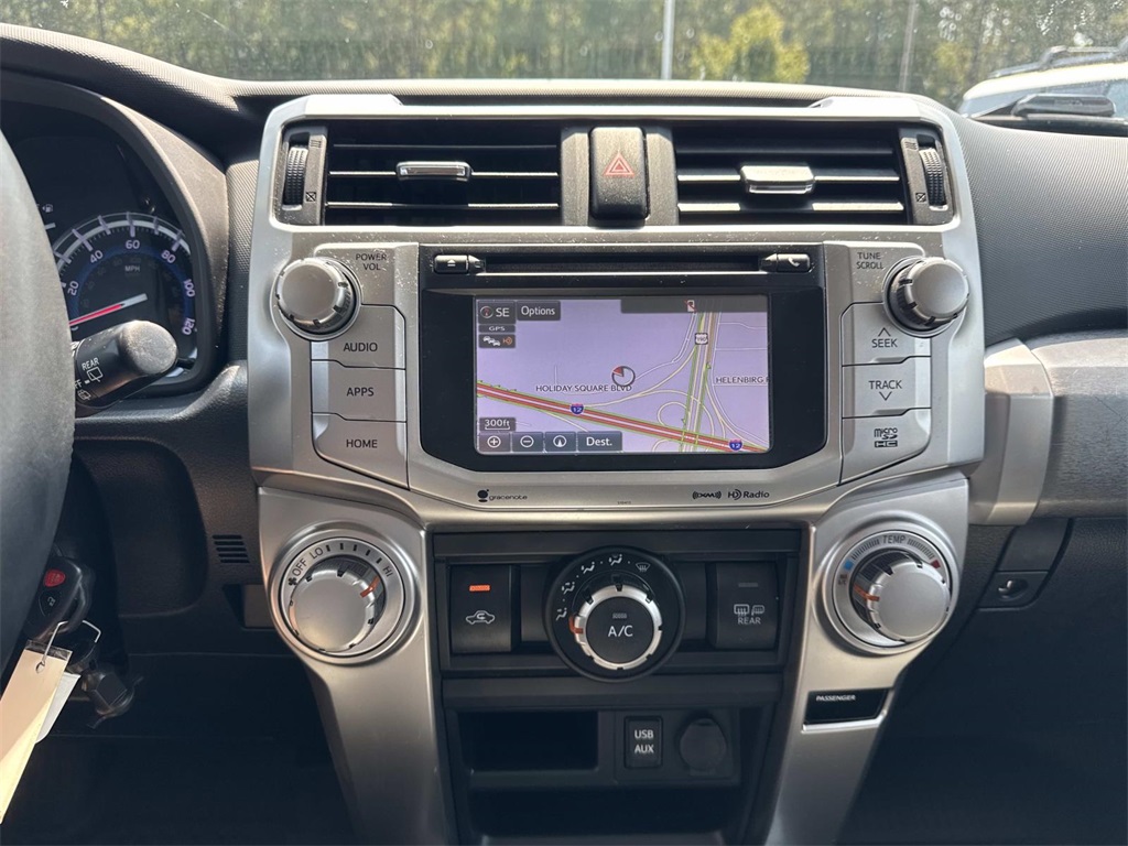 2019 Toyota 4Runner SR5 Premium photo 24