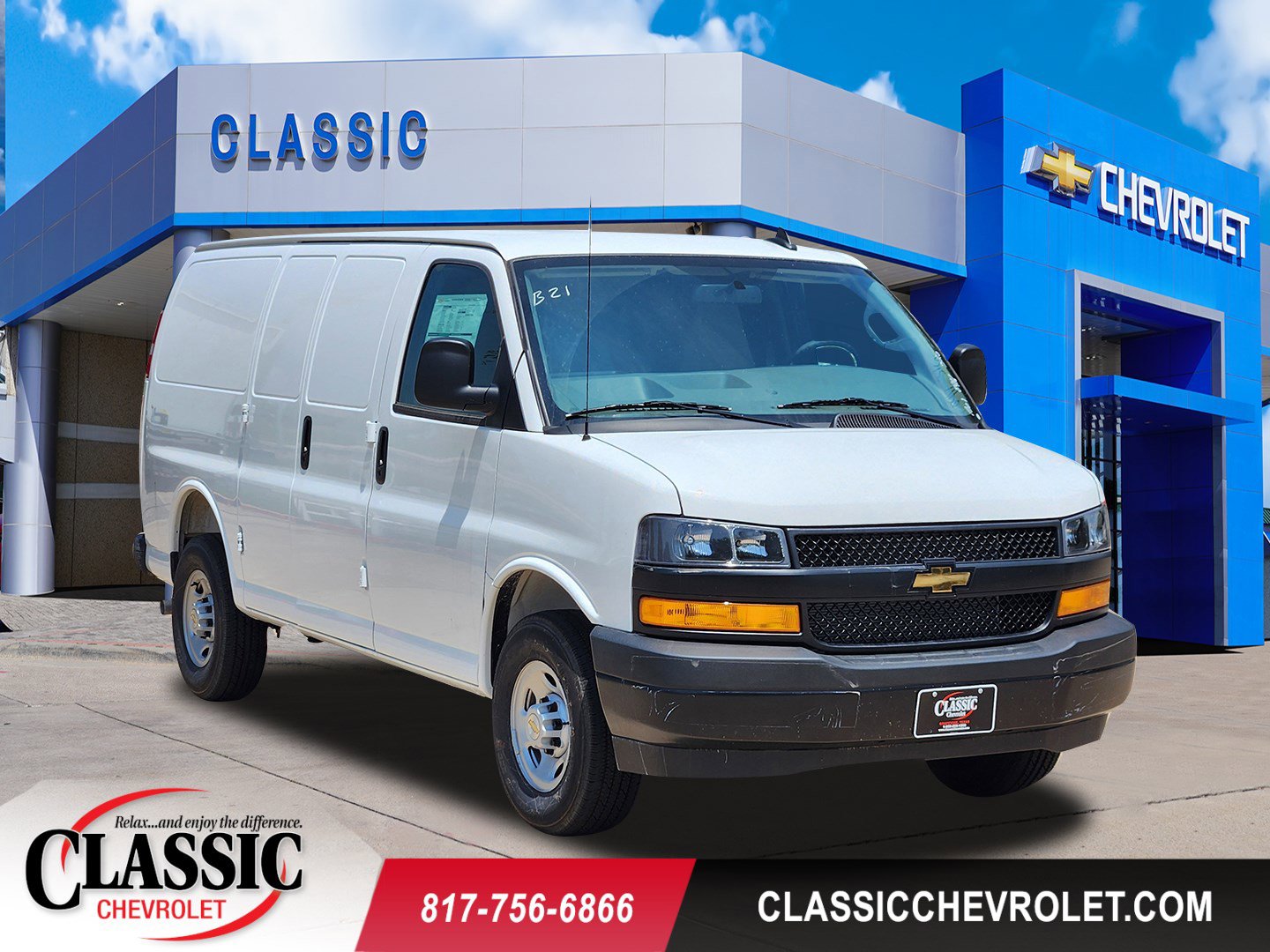2025 Chevrolet Express Cargo Work Van's photo