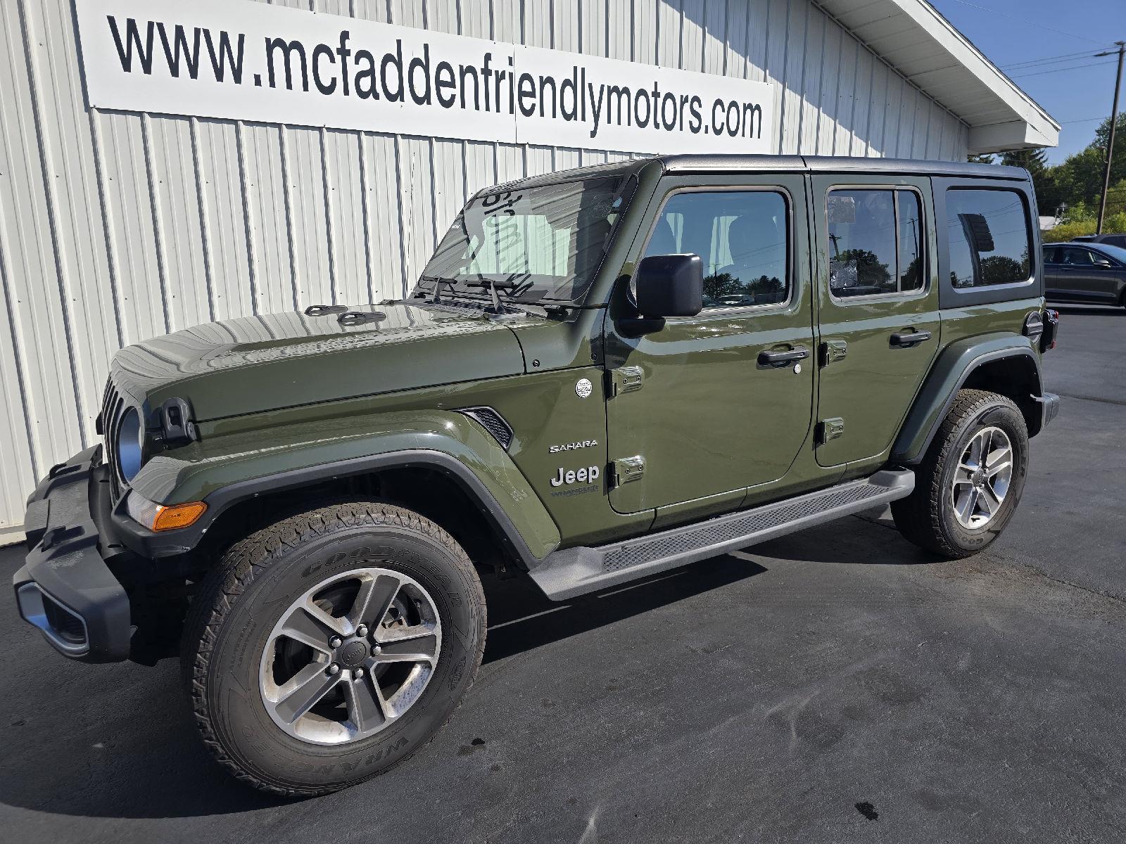 2022 Jeep Wrangler Unlimited Sahara photo 3