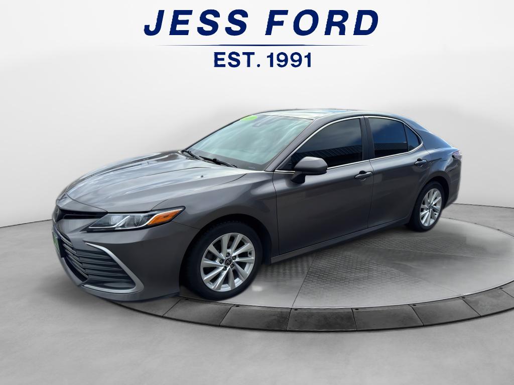 Used 2021 Toyota Camry LE with VIN 4T1C11AK4MU467500 for sale in Grand Coulee, WA