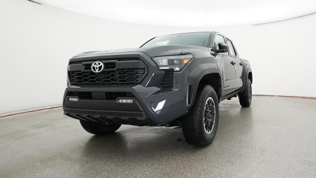 2025 Toyota Tacoma TRD Off-Road photo 4
