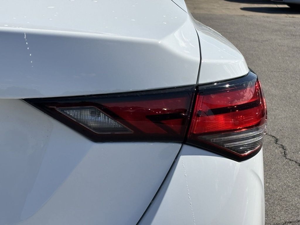 2025 Nissan Sentra SV photo 2