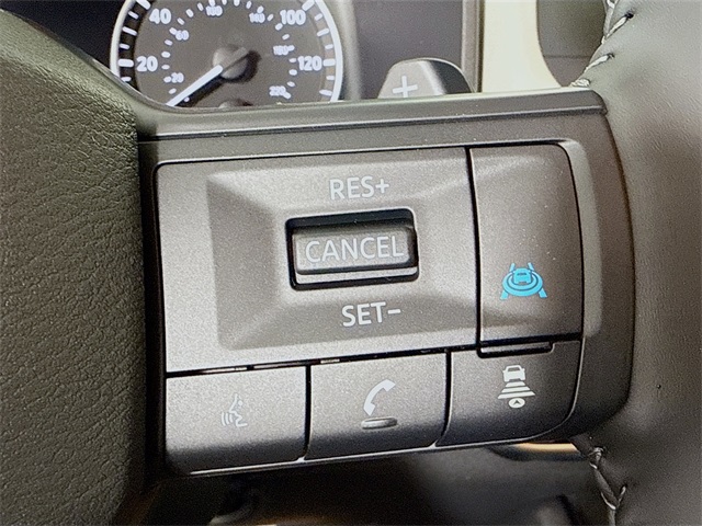 2025 Nissan Rogue SV photo 10