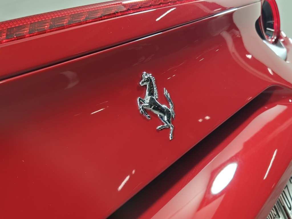 2017 Ferrari 488 GTB photo 21