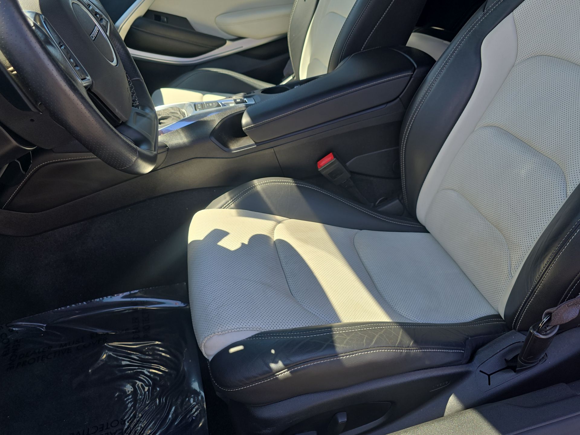 2016 Chevrolet Camaro 2LT photo 53