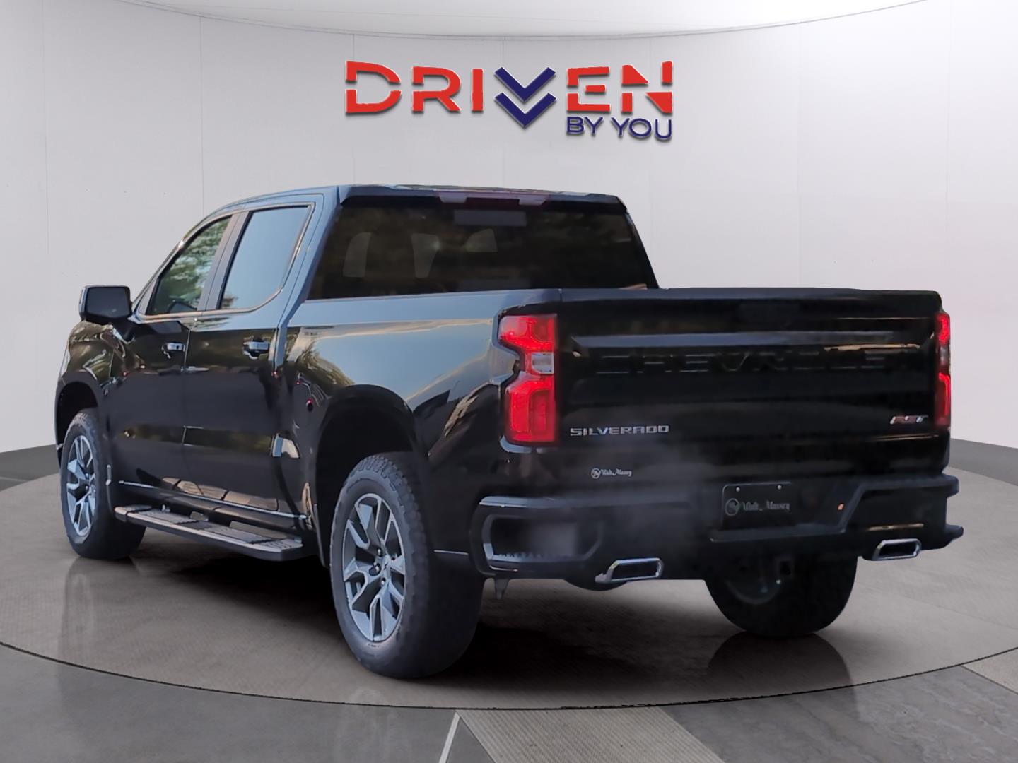 2026 Chevrolet Silverado RST photo 3