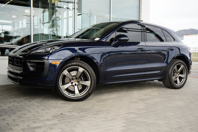 2023 Porsche Macan S photo 4