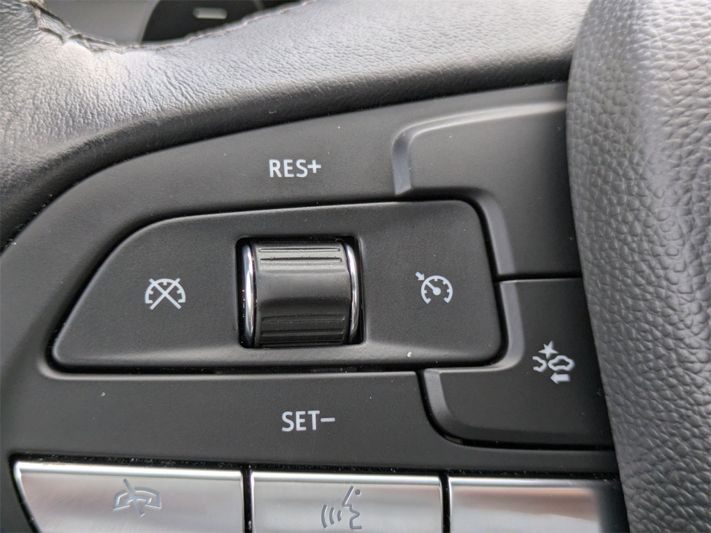 2024 Cadillac XT4 Premium Luxury photo 23