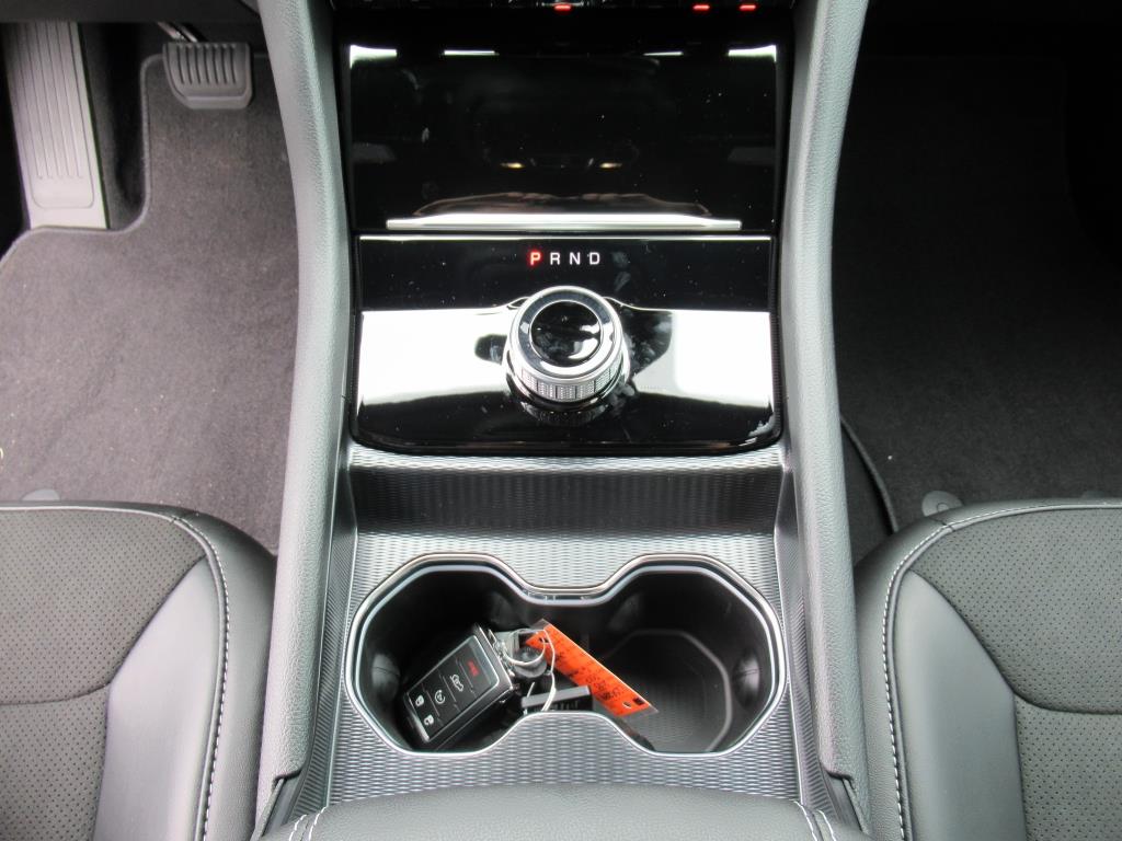 2025 Jeep Grand Cherokee Altitude photo 15