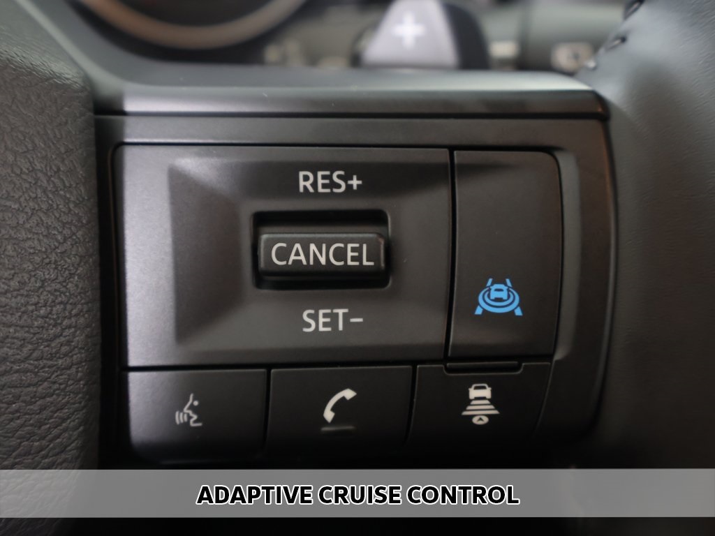 2025 Nissan Rogue SV photo 3