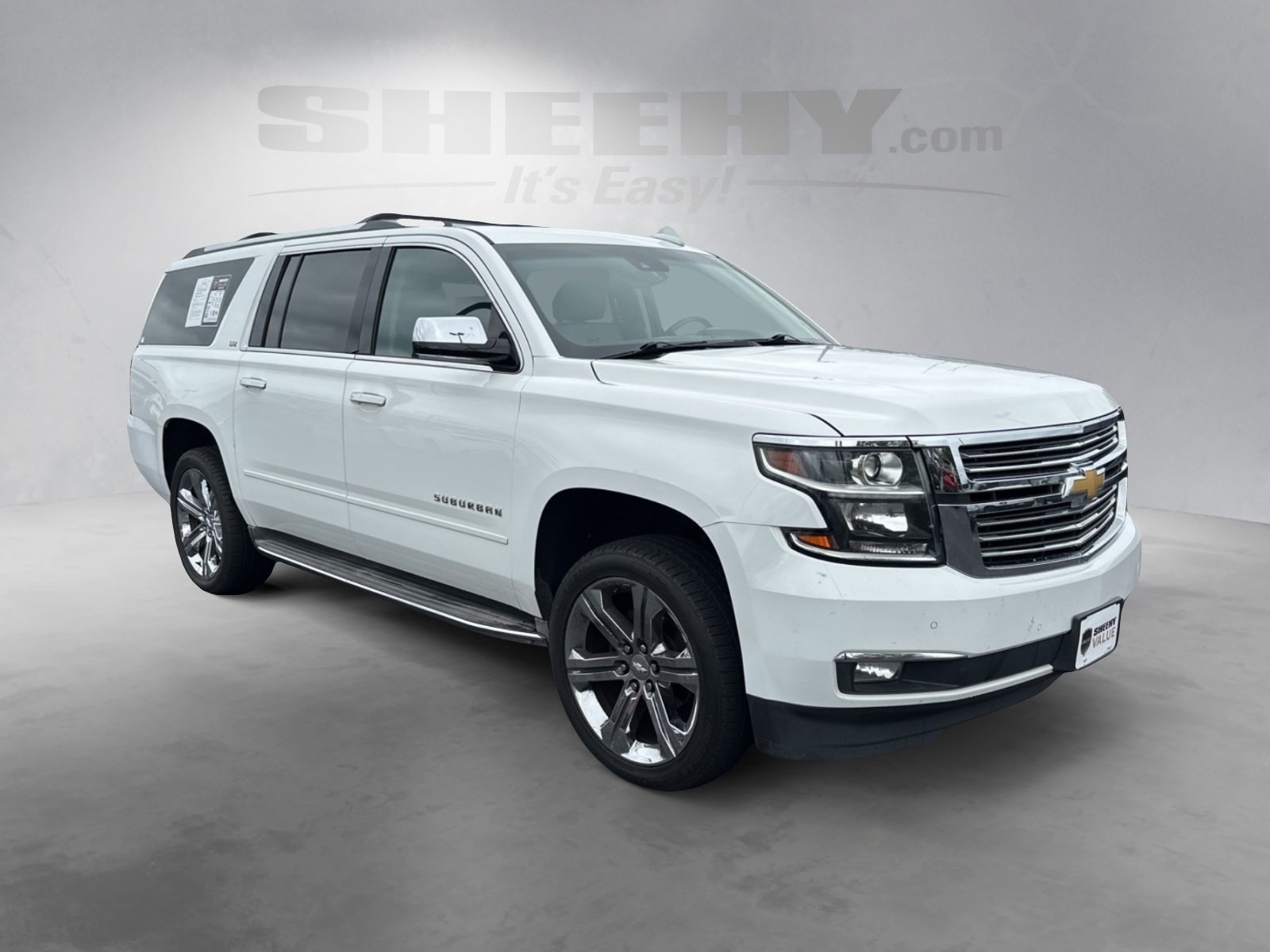 2015 Chevrolet Suburban LTZ photo 2