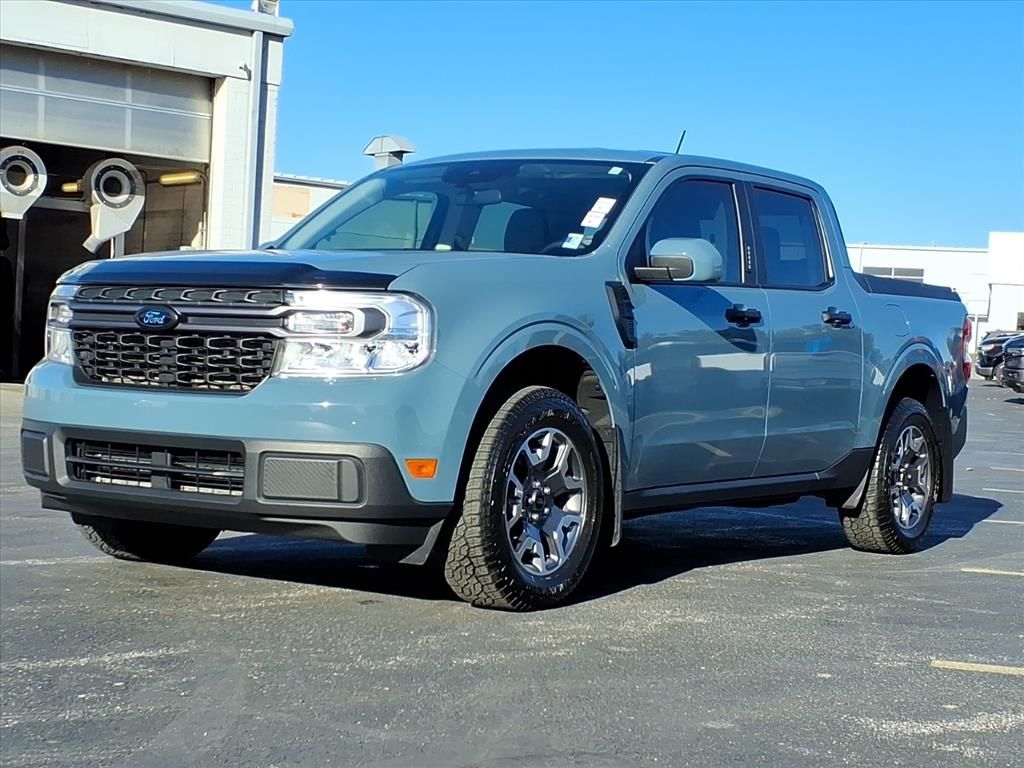 Used 2022 Ford Maverick XLT with VIN 3FTTW8F93NRA97301 for sale in Kansas City